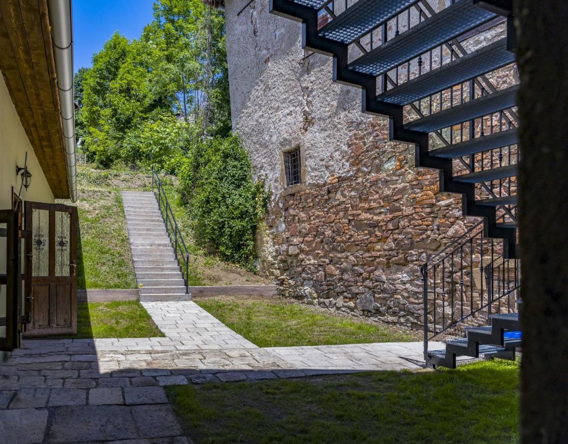 Apartman Charlotte V Dome So Studnou Na Streche Banská Štiavnica المظهر الخارجي الصورة